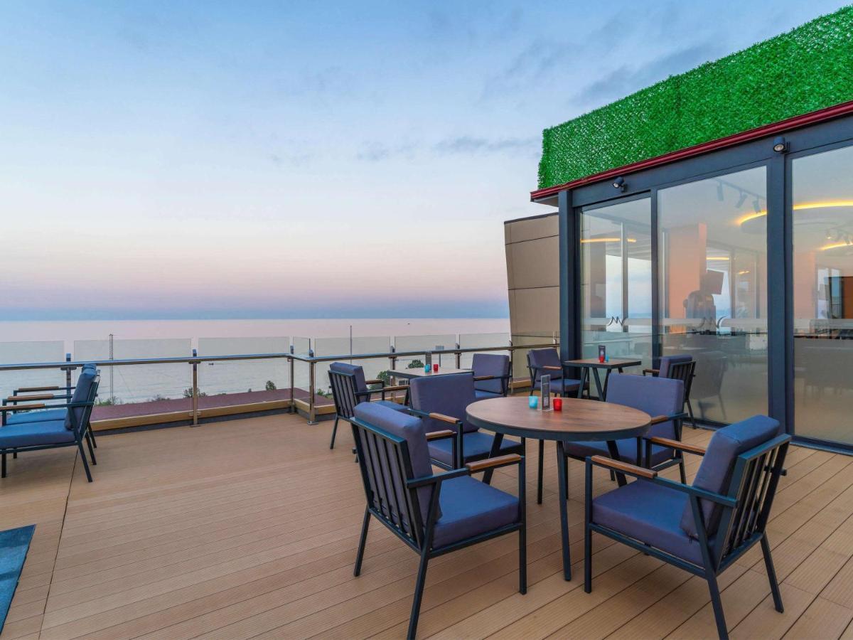 Mercure Trabzon Hotel Exterior foto The Sky Bar